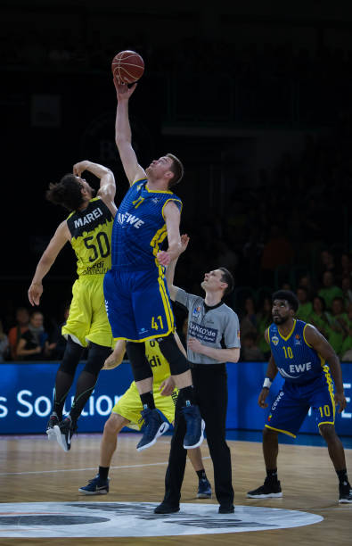 和猛龙的赛 和猛龙的赛