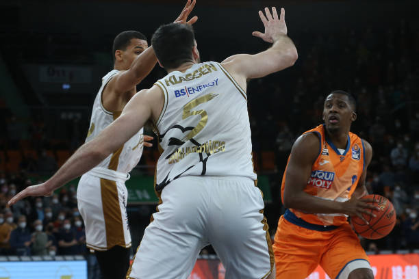 甚至触发一 甚至触发一