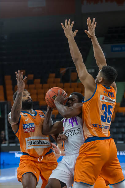 直接帮助球 直接帮助球